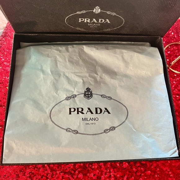 Prada Reedition 2000 nylon brand new never used - Picture 4 of 4